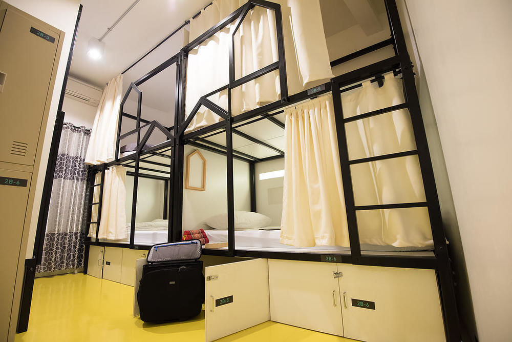 Vimarn Hostel Бангкок Екстер'єр фото