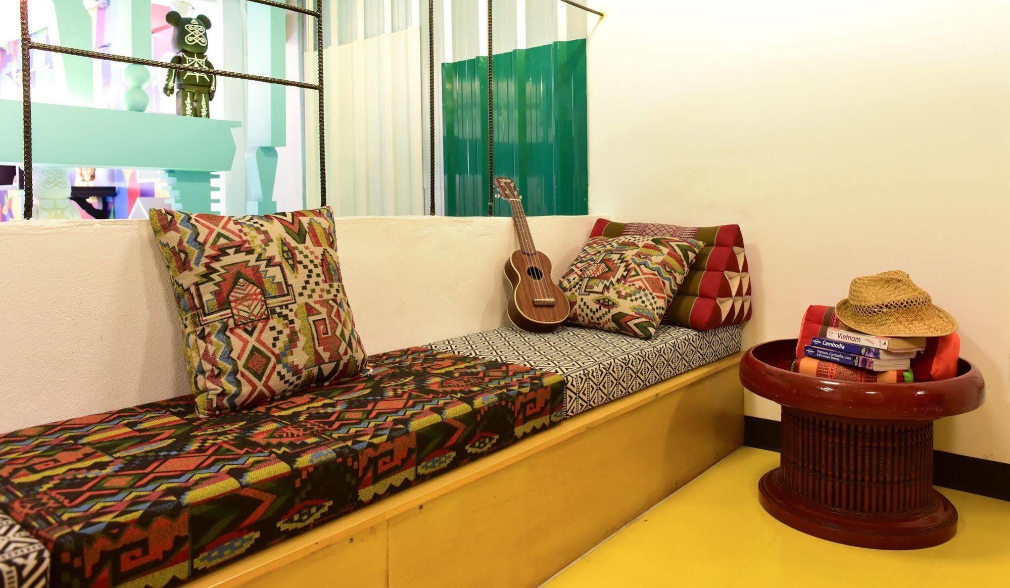 Vimarn Hostel Бангкок Екстер'єр фото